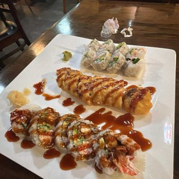 Sushi Moto - Japanese Near Me - Lansing, Michigan