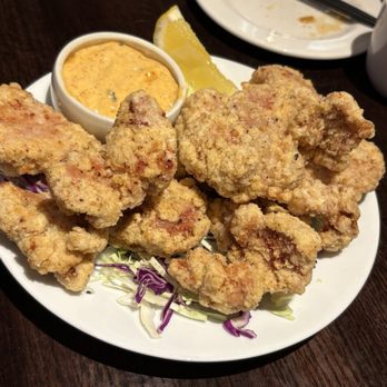 Akira - Karage Chicken I believe it was served with a ginger, Togashi aïoli and lemon wedges. - Sushi Bars Near Me - Eugene, Oregon Akira - Karage Chicken I believe it was served with a ginger, Togashi aïoli and lemon wedges. - Sushi Bars Near Me - Eugene, Oregon