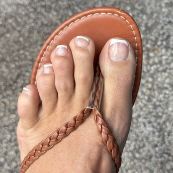 Toi Spa - Didn't need my toes done because even after almost a month the gel polish is still in great shape! - Day Spas Near Me - Davie, Florida