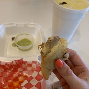 VeneBites - Beef and cheese arepa and pineapple juice - Venezuelan Near Me - Tallahassee, Florida VeneBites - Beef and cheese arepa and pineapple juice - Venezuelan Near Me - Tallahassee, Florida