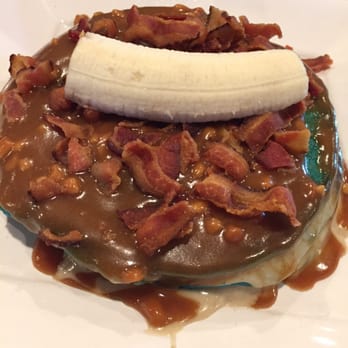Bosscat Kitchen & Libations - Blue velvet banana peanut butter pancakes - New American Near Me - Irvine, California Bosscat Kitchen & Libations - Blue velvet banana peanut butter pancakes - New American Near Me - Irvine, California