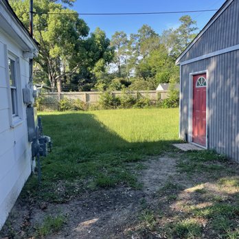 R Williams Lawn Care Service - Basic Cut, front and back. $125 - Lawn Services Near Me R Williams Lawn Care Service - Basic Cut, front and back. $125 - Lawn Services Near Me