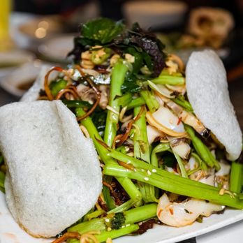 Dong Que Restaurant - Ốc móng tay xào rau muống (@joeynht) - Vietnamese Near Me - San Jose, California Dong Que Restaurant - Ốc móng tay xào rau muống (@joeynht) - Vietnamese Near Me - San Jose, California