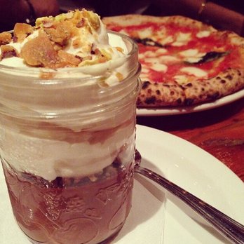 Pizzeria Libretto - Pizza Near Me - Toronto, Ontario
