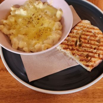 Cafe Eighty2 - Lunch Mac & Cheese - Cafes Near Me - Inverness, HLD