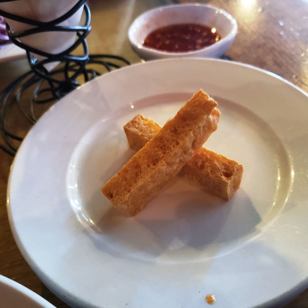 Tara Thai Kitchen - Fried tofu appetizer with chili sauce - Thai Near Me - El Paso, Texas