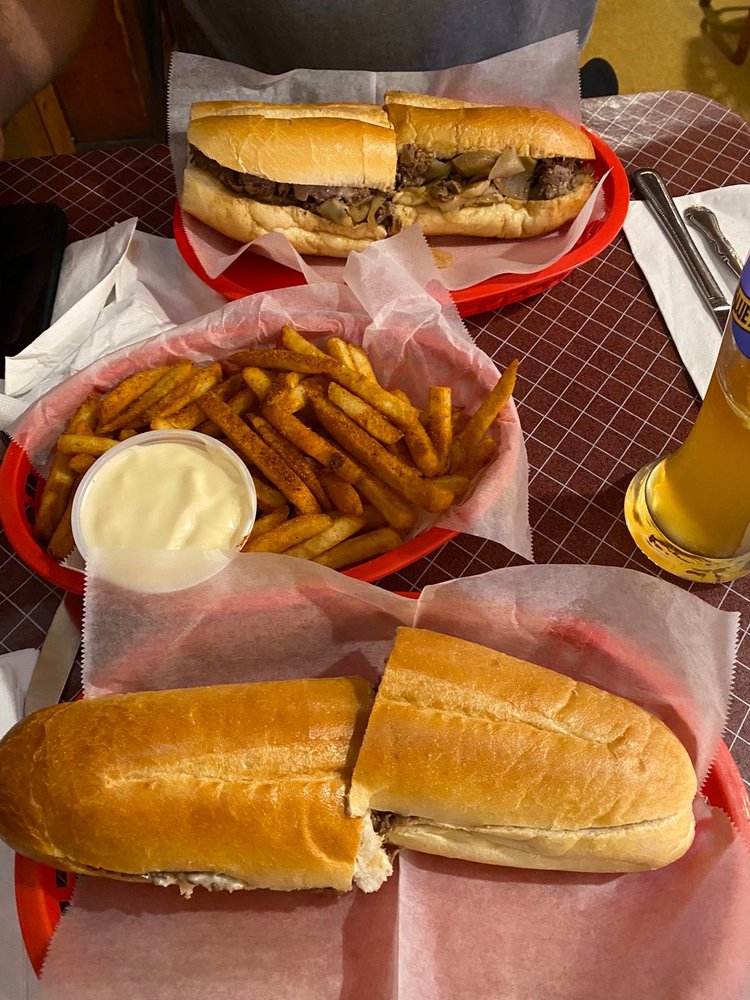 PETE’S STEAKHOUSE TAVERN 39 Photos & 98 Reviews 523 White Horse Ave