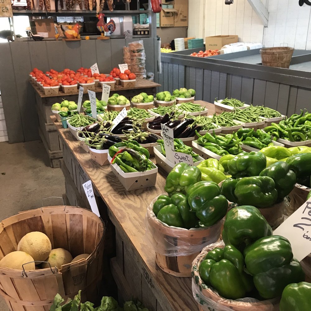Roe Orchards - a variety of vegetables on display - Fruits & Veggies Near Me - Chester, New York