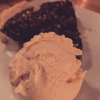 Pie Bar - Chocolate pecan pie - Cocktail Bars Near Me - Seattle, Washington Pie Bar - Chocolate pecan pie - Cocktail Bars Near Me - Seattle, Washington