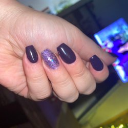 Chic Nails & Spa - Full set acrylics with gel polish!