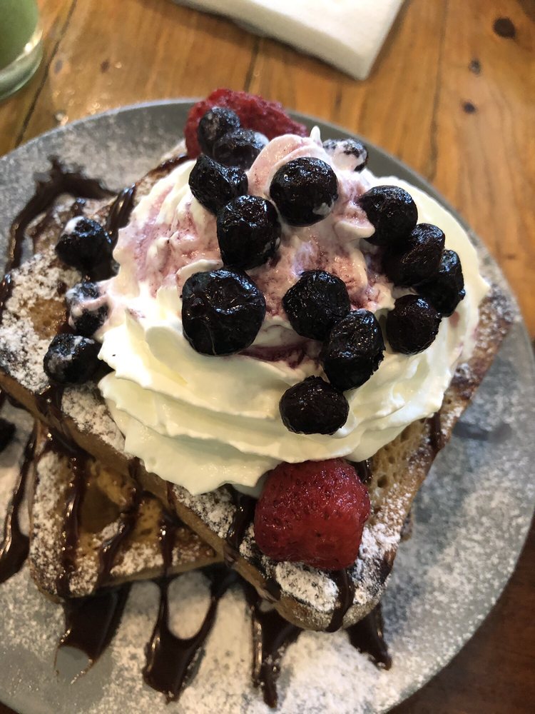 EGGS FOR BREAKFAST 36 Photos 21 Don Juan Street, Villa Cecilia