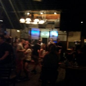 Dinosaur Bar-B-Que - Dino BBQ before brother's wedding day - Barbeque Near Me - Rochester, New York