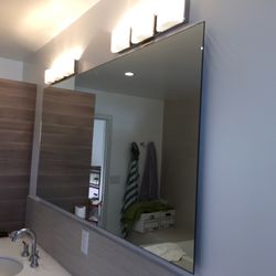 Discount Custom Glass and Shower Door