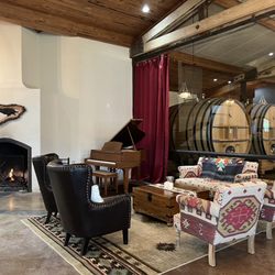 Dancing Crow Vineyards - Cozy piano nook