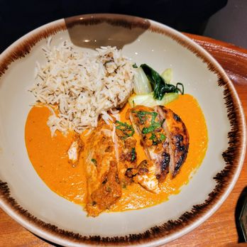 Cinnamon Bazaar - Butter Chicken - Indian Near Me - Covent Garden, XGL