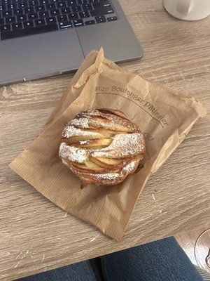 Little Gourmand by null