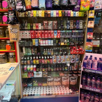 Lite M Up - Delta 8 different products - Vape Shops Near Me - Midlothian, Illinois
