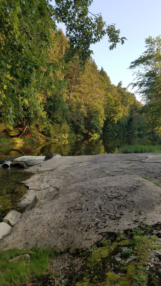 EAGLE’S NEST CAMPGROUND Updated September 2024 1714 Patterson Creek