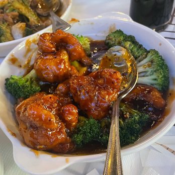 Sushi Junki - Orange Chicken - Sushi Bars Near Me - Berwyn, Illinois