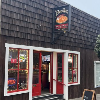 Bernillo's Pizzeria & Subs - Street view - Pizza Near Me - Fort Bragg, California