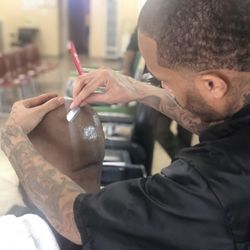 Borner's Barber College - Razor shave head.