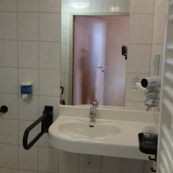 Schloss-Hotel Behringen - Bad - Hotels Near Me - Behringen, TH
