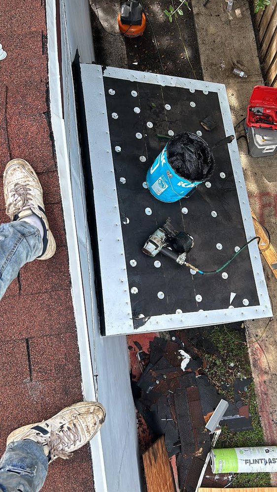 Slide of Fred Roofing Service