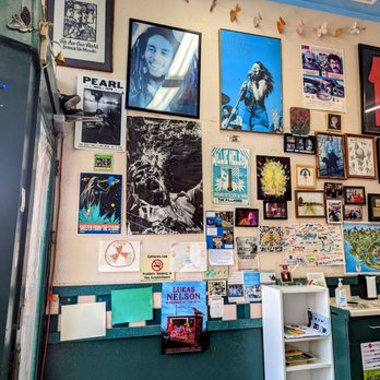 Mariposa Ice Cream - Ice Cream & Frozen Yogurt Near Me - San Diego, California