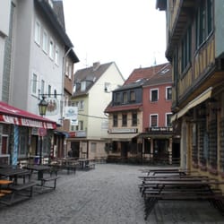 Fraa Rauscher - Denkmal/Brunnen