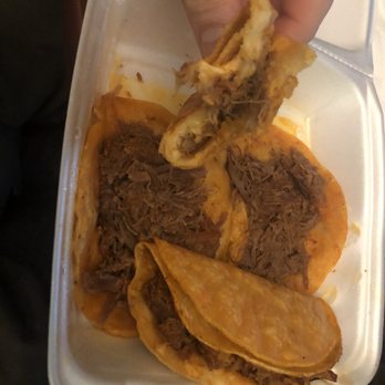 El Cabo Pepe's - Sample platter? Looks like the same thing - Tacos Near Me - Los Angeles, California El Cabo Pepe's - Sample platter? Looks like the same thing - Tacos Near Me - Los Angeles, California