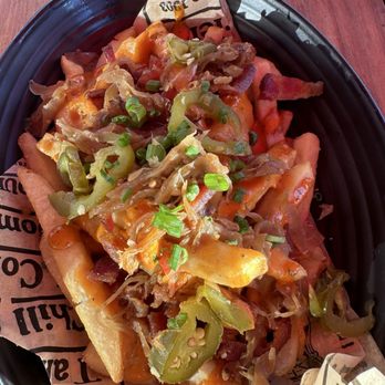 Old Stove Brewing - Pike Place - Volcano fries - Brewpubs Near Me - Seattle, Washington Old Stove Brewing - Pike Place - Volcano fries - Brewpubs Near Me - Seattle, Washington