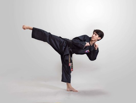 Kuk Sool Won of the Woodlands