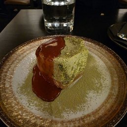 Vegan matcha cheesecake