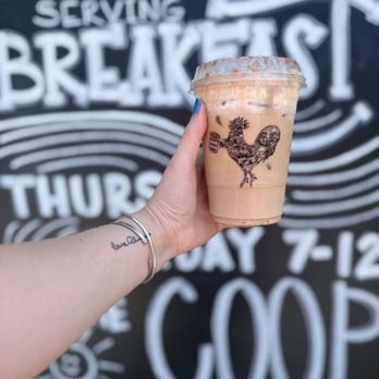 Gray's Daily Grind - Coffee & Tea Near Me - Westport, Massachusetts