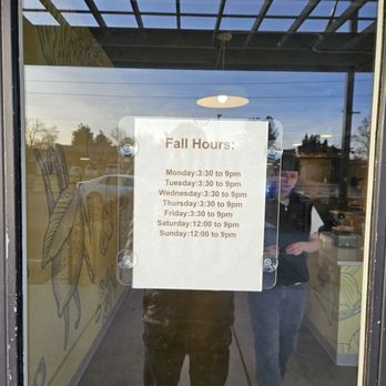 Em’s Ice Cream - Fall hours - Ice Cream & Frozen Yogurt Near Me - Wheat Ridge, Colorado