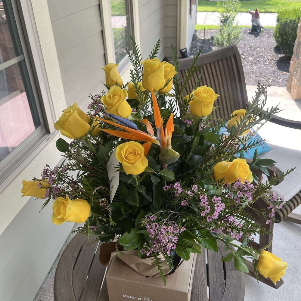 H-E-B - 16 yellow roses, 1 bird of paradise, greens and baby breath. Plus a vase. $145. - Grocery Near Me - Spring, Texas