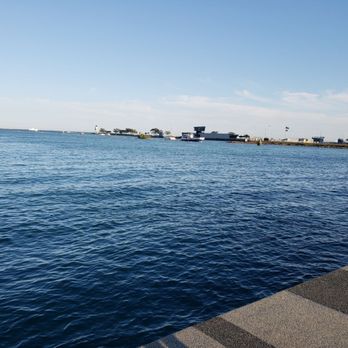 Navy Pier - Landmarks & Historical Buildings Near Me - Chicago, Illinois