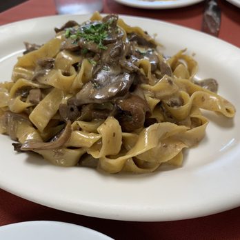 Eatalian - Mushroom pasta - Italian Near Me - Gardena, California