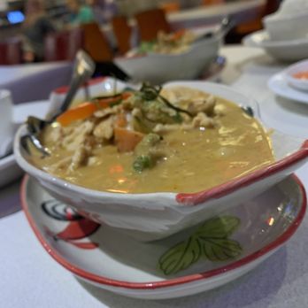 Siriwan 4 Sectors Thai - Chicken and vegetable Panang Curry - Thai Near Me - Germantown, Maryland Siriwan 4 Sectors Thai - Chicken and vegetable Panang Curry - Thai Near Me - Germantown, Maryland