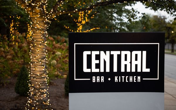 Central Bar + Kitchen by null