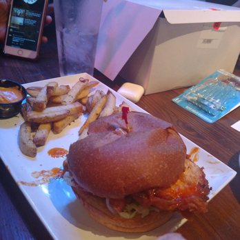 Fronk's - Burgers Near Me - Bellflower, California