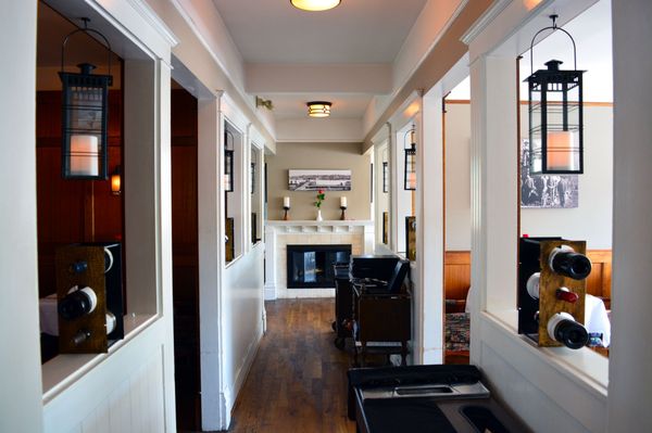 Old Surrey Restaurant by null