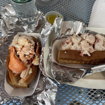 James Hook & Co - Regular Lobster Roll with Butter, Regular Lobster Roll with Mayo - Seafood Near Me - Boston, Massachusetts James Hook & Co - Regular Lobster Roll with Butter, Regular Lobster Roll with Mayo - Seafood Near Me - Boston, Massachusetts