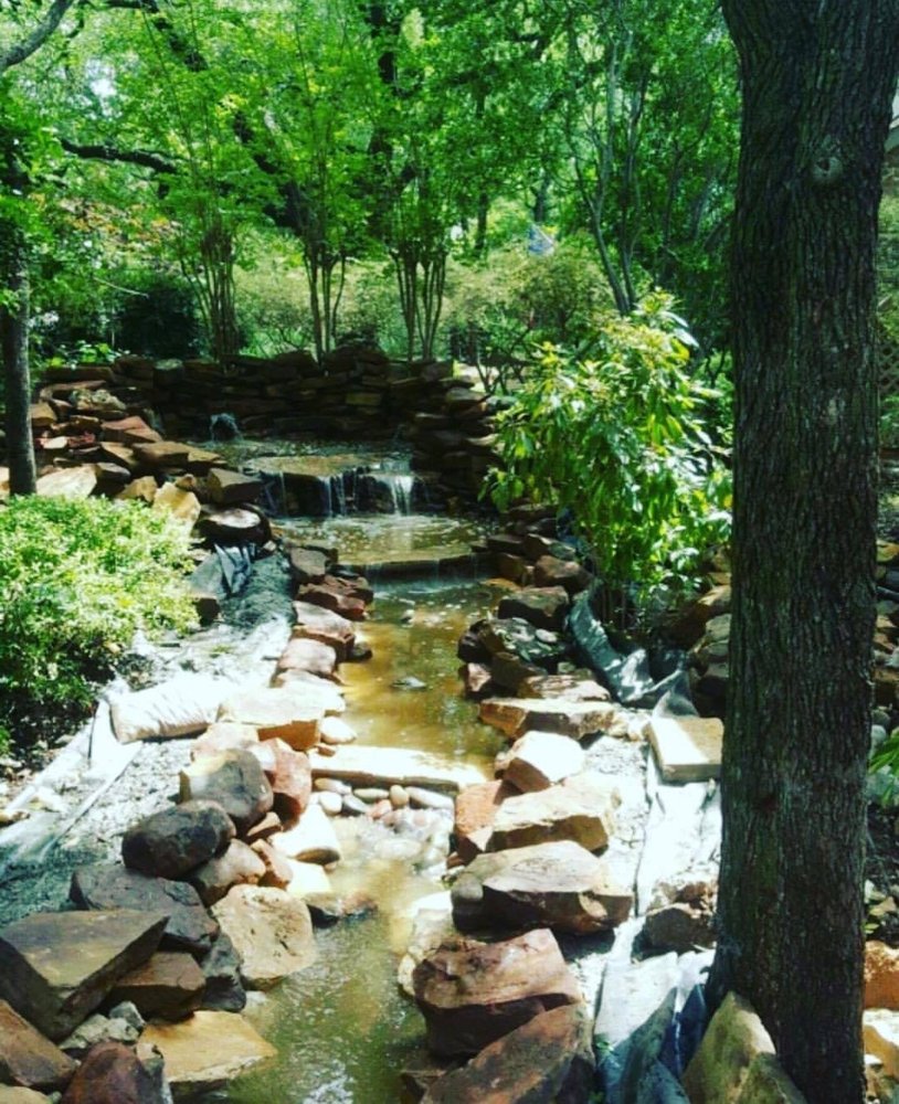 Slide of Maddox Roofing and Contracting