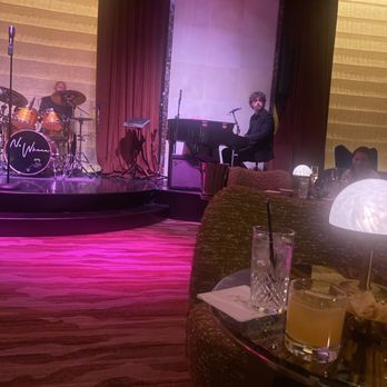 Nowhere Lounge - Cocktail Bars Near Me - Las Vegas, Nevada