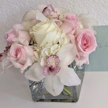 Flower Infinity - Bouquet to welcome a baby girl! - Florists Near Me Flower Infinity - Bouquet to welcome a baby girl! - Florists Near Me