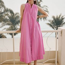 Boutique Tozzi - Le chic parisien s'invite dans votre garde-robe avec FRNCH. Découvrez des silhouettes féminines, modernes et pleines de caractère, parfaites