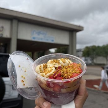 Caffeine Queens - CG açaí bowl, bee pollen honey bananas strawberry's and peanut butter - Coffee & Tea Near Me - Lakeside, California
