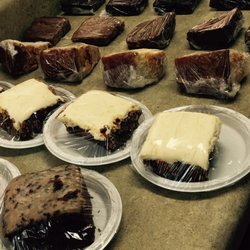 Southern Heritage Bar-B-Que - Various desserts are always homemade and fresh.