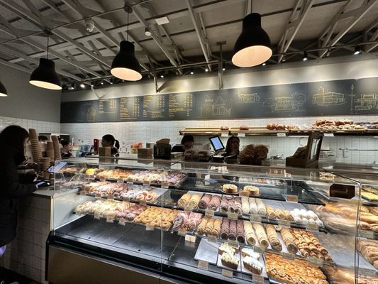 Breka Bakery & Café - Main st by null